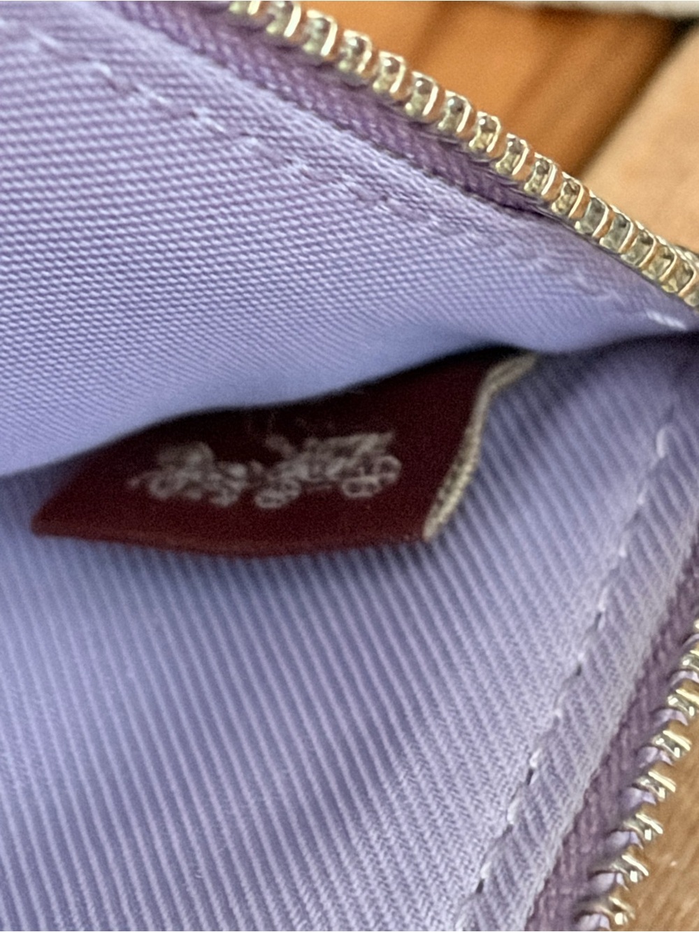 Coach Slim Card Wallet, Zippered in Lavender NWOT - Picture 6 of 7